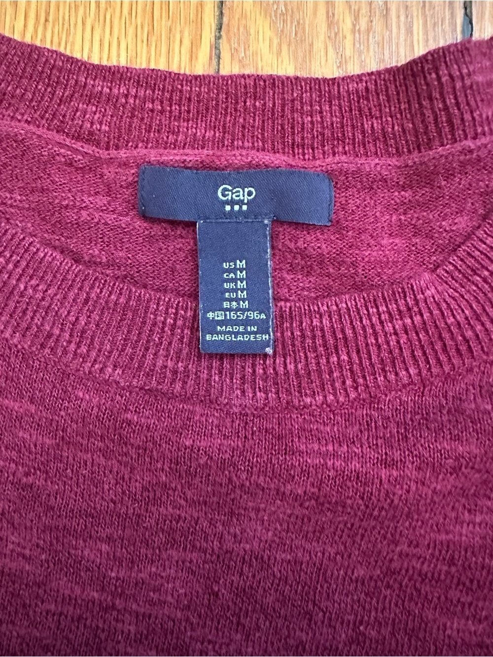 GAP Women’s Crewneck Knit Top in Burgundy Size Medium 1028 - Picture 7 of 9